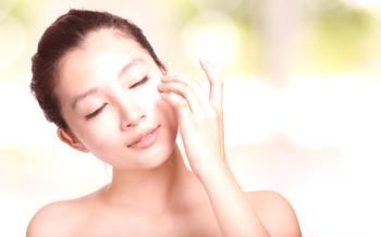 Shiatsu masaža za pomlajevanje obraza