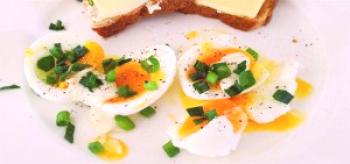 Kako kuhati kokošja jajca - recept v multivartih