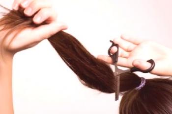 ¿Cómo nivelar adecuadamente el cabello en casa?