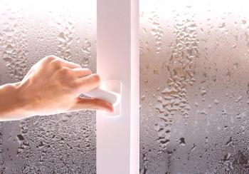 ¿Por qué sudar una ventana de plástico dentro de la casa? ¿Qué hacer y cómo eliminar la causa?