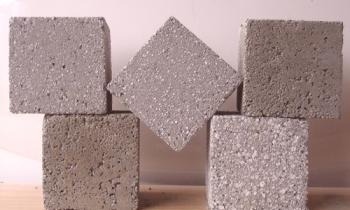 Gradnja polistirenskih betonskih blokov z lastnimi rokami: navodilo (video)