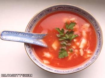 Receta: Sopa de tomate con calamares