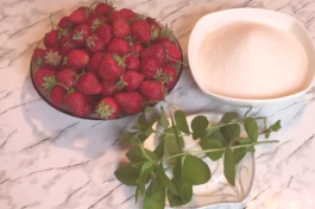 Composición de fresas para el invierno - 4 recetas con fotos y videos.