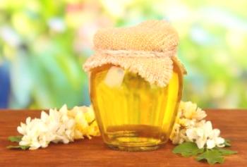 Miel de acacia: propiedades beneficiosas y contraindicaciones.
