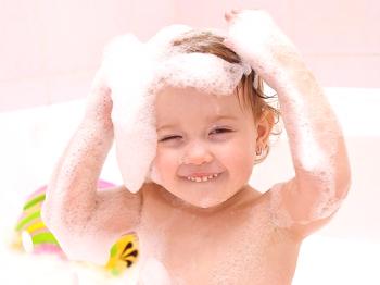 Бебешки шампоан: прегледи на бебешки продукти, от падане, за растеж на косата, без сулфати