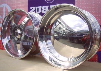 Discos de rueda pulidos espejo