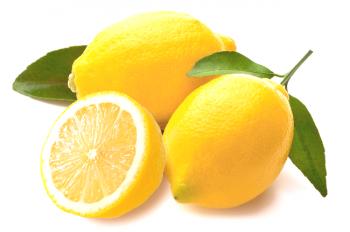 Koristi limone in žalosti: vitamini v limoni