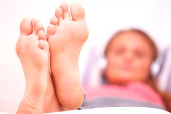 Kaj je bolje za zdravljenje gliv na nogah doma