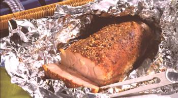 Cerdo en papel de aluminio, horneado en el horno: recetas paso a paso