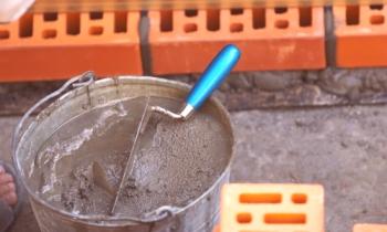 Kako razredčiti cement: delež, ki ga je treba razredčiti cement