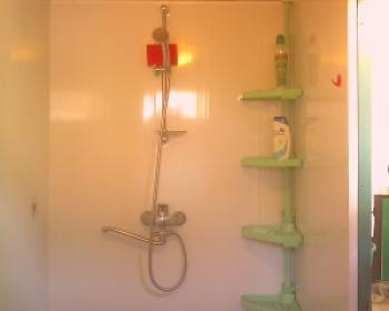 Cómo instalar una ducha en una residencia de verano.
