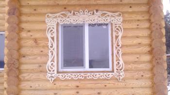Šablona za omare na oknih v leseni hiši z lastnimi rokami - prenesite predloge
