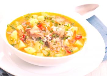 Sopa de pollo con arroz: calorías, recetas con fotos, consejos.