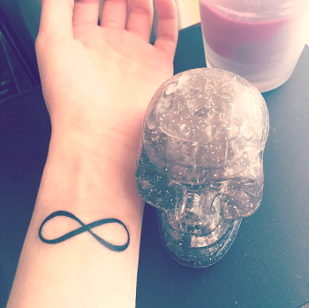 El significado del tatuaje es infinito.