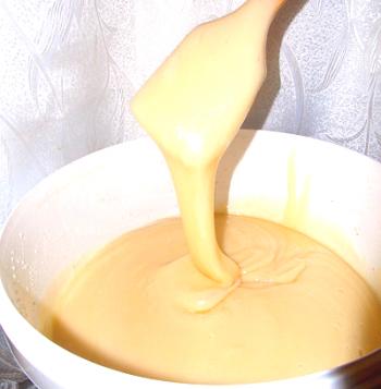 Lastnosti kremnega medu, kako narediti recept za domačo kuhinjo
