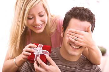 Ideas para regalar a su esposo el día de su nacimiento, regalos para hombres en el día de San Valentín.