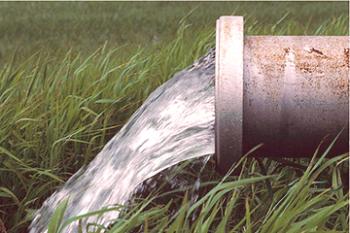 Kako najti vodo za luknjo na mestu - glavni načini za odkrivanje vodonosnika
