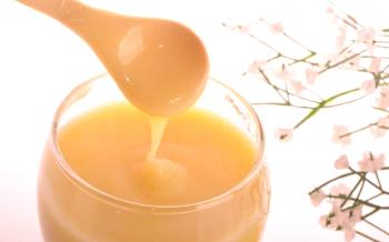 Мед с пчелно млечице: полезни свойства, как да се различи фалшив