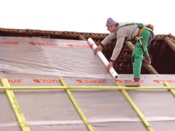 Láminas impermeabilizantes para techos de tejado - barrera de vapor, membrana y otros