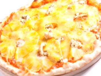 Receta: Pizza Con Pollo Y Piña