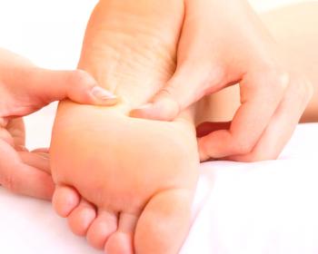 Как да направите масаж на краката