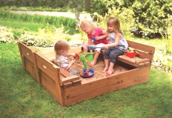 Cómo hacer un patio de recreo con sus propias manos: instrucciones para construir un arenero, un columpio y una casa para niños