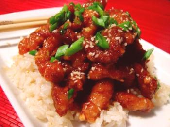 Piščanec v kislo-sladki kitajski omaki: najboljši recepti