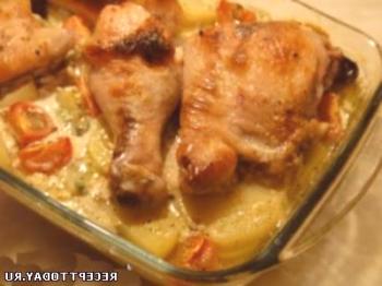 Рецепта: Пиле, мариновано в кефир и печено с картофи