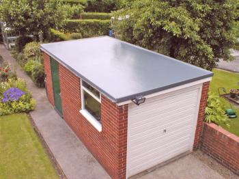 Enokrilna streha za garažo - kako narediti korak za korakom z lastnimi rokami?Vrste, struktura in naklon