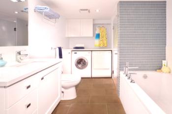 Kako izbrati kabinet za pralni stroj v kopalnici, vrste pohištva, opise in nasvete