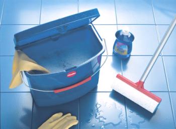 Limpieza después de la limpieza por la empresa de limpieza cómo ahorrar?