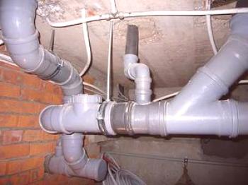 Ventilator in ventil za kanalizacijo, ki je: tehnični opis in pravila za namestitev, koristen nasvet