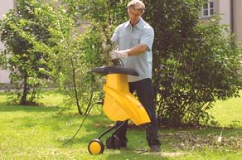 Trituradoras de jardín: principio de trabajo, pros y contras, variedades, reglas de funcionamiento