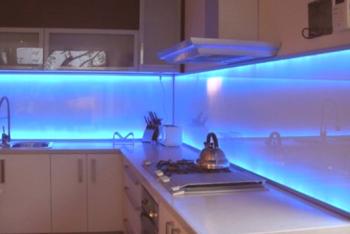 LED bar v kuhinji: fotografija, instalacija, funkcije