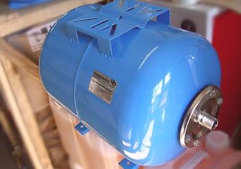 Hidravlični akumulator: priključna shema za vodovodne sisteme
