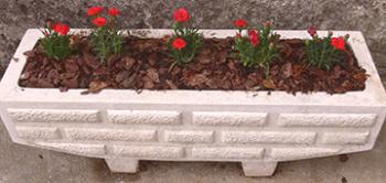 Cvetlični lončki za ulične barve iz betona