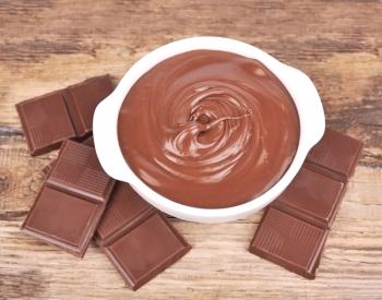 Čokoladna torta Cream: preprosti po korakih recepti s fotografijami