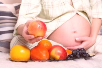 ¿Es perjudicial para las embarazadas tomar vitaminas?
