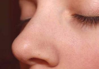 Как да се отървете от черните точки на носа си