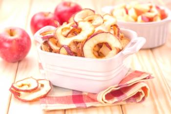 Как да съхранявате сушени ябълки у дома