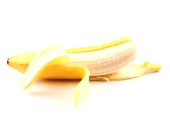 El contenido calórico del plátano, sus beneficios y daños.