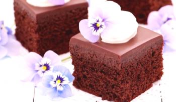 Čokoladna torta doma: preprost recept s fotografijo