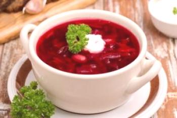 Klasyczny barszcz: 10 przepisów na gotowanie gorącej i zimnej zupy