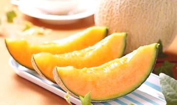 Melon - koristi za zdravje, škodo in vsebnost kalorij