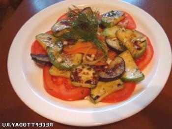 Рецепта: Салата от мариновани и печени зеленчуци