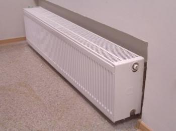 Jekleni panelni radiatorji: značilnosti, izbira lastnosti