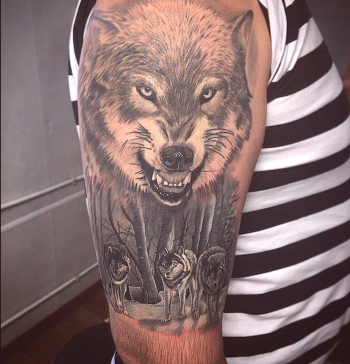 El valor de un tatuaje de lobo.