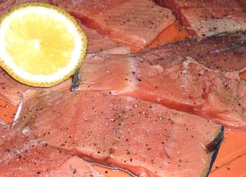 Cómo cocinar un delicioso salmón rosado.