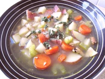 Pesmi za zelenjavno juho - recepti po korakih s fotografijami